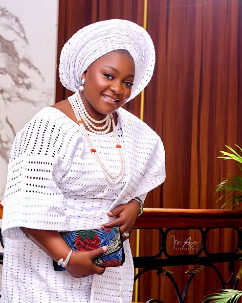 Son of Late Gospel Singer Bunmi Akinnaanu Bars Biological Father from Burial