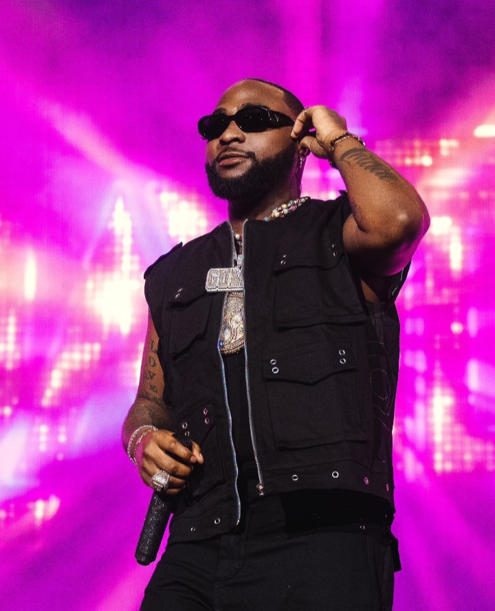 Davido Turns 33: Fans Worldwide Celebrate Afrobeat Icon with Heartfelt Tributes