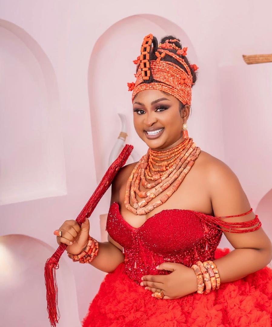 Actress Etinosa Idemudia Urges Married Men to Desist from Dimming Partner’s Light