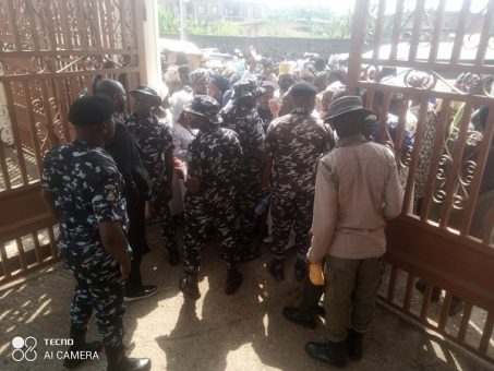 What Police Did to KWAM 1 Supporters Who Visited Fusengbuwa House as Selection Process for Next Awujale Begins