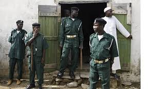 Nigerian Man Arrested for ‘Hiding in Ghana-Must-Go Bag at Married Woman’s Home’