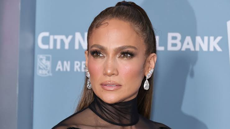 Jennifer Lopez Reveals Why Chores and Kindness Beat Wealth in Relationships