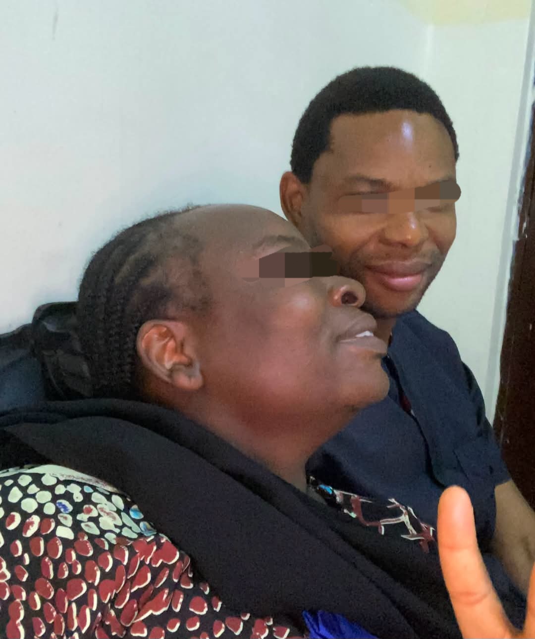 Don’t Settle for Less- Nigerian Lady Says as She Walks Down the Aisle with ‘Virgin’ Husband