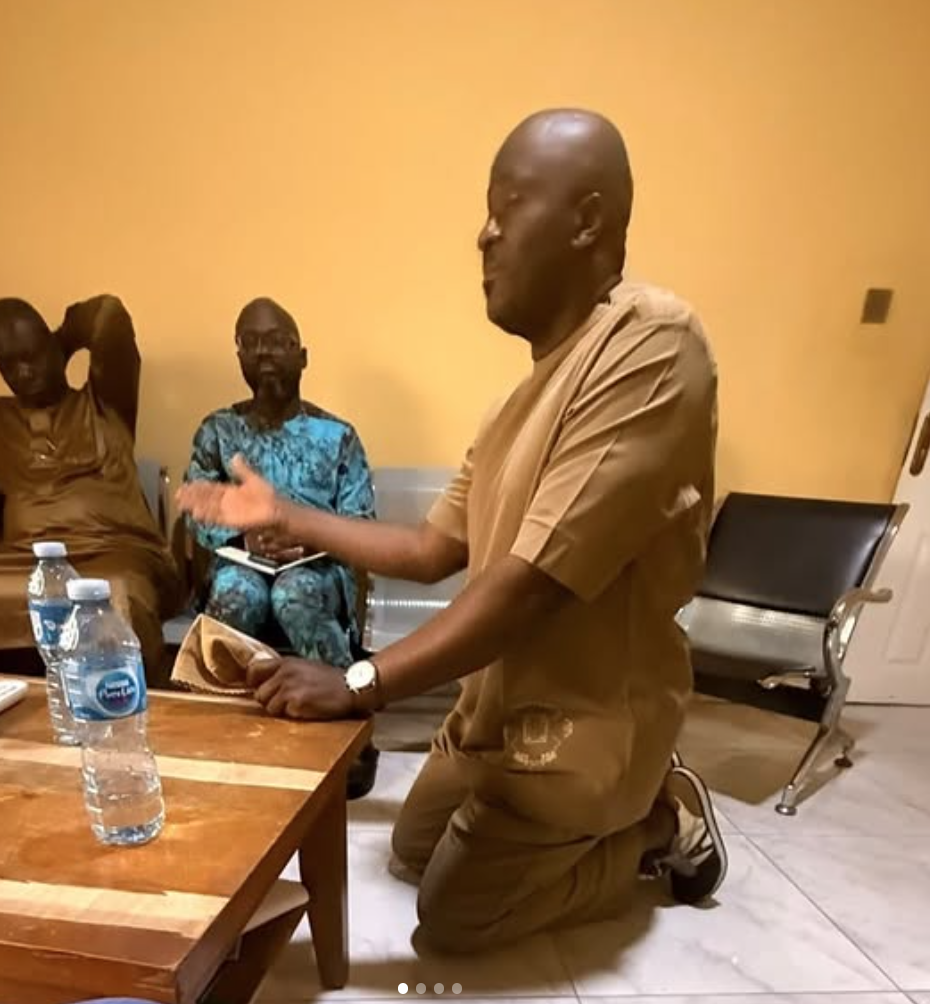 PHOTOS: Desmond Elliot Goes on his Knees to Beg Femi Gbajabiamila for forgiveness